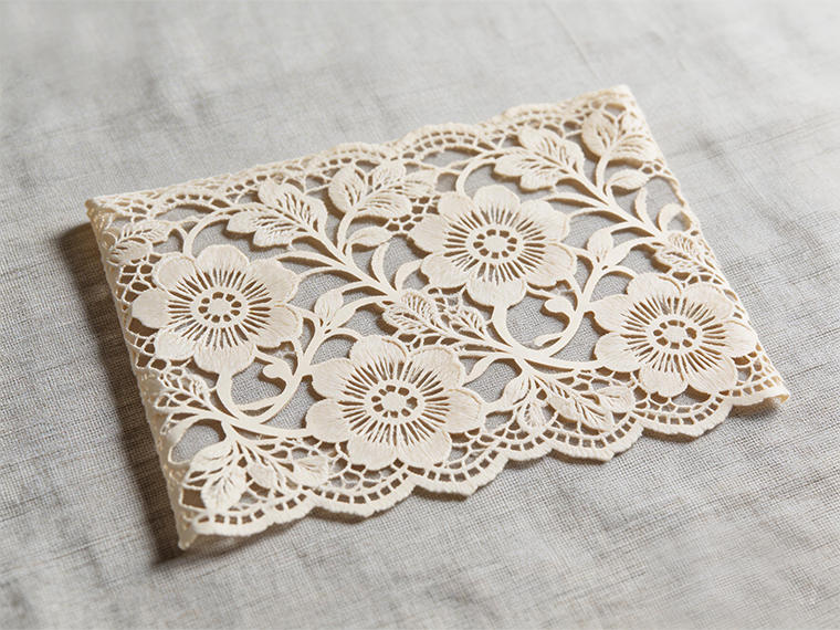 Γιατί τα συστήματα κοπής υφασμάτων μετατοπίζονται σε ελεγκτές λέιζερ πολλαπλών αξόνων; Η αποτελεσματικότητα είναι το κλειδί.